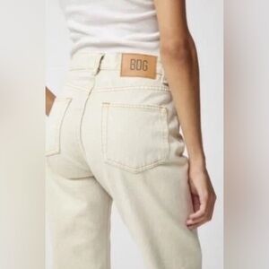 Urban Outfitters BDG Cream Straight Leg Jeans